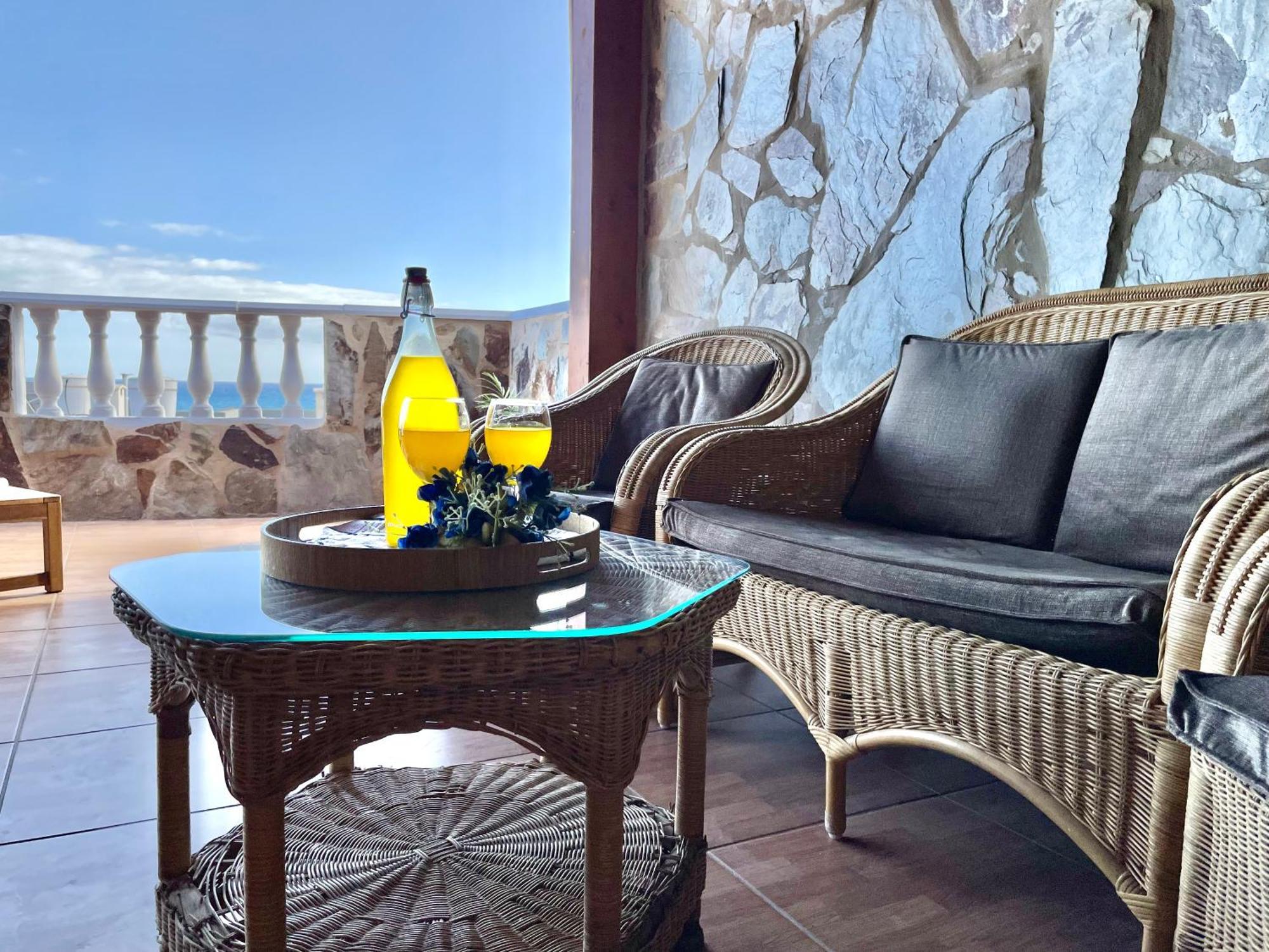 Chabela'S Seaview Penthouse & Spa La Lajita Exterior photo